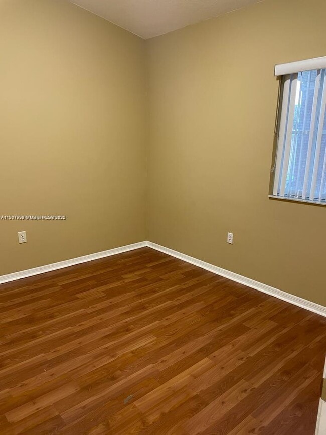 Photo - 2920 SE 13th Rd Unit 202-45