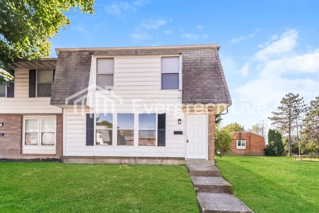 Building Photo - 7761 Mt Hood