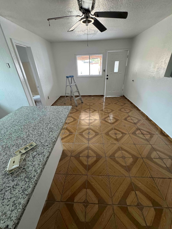 Photo - 7602 W Whitton Ave