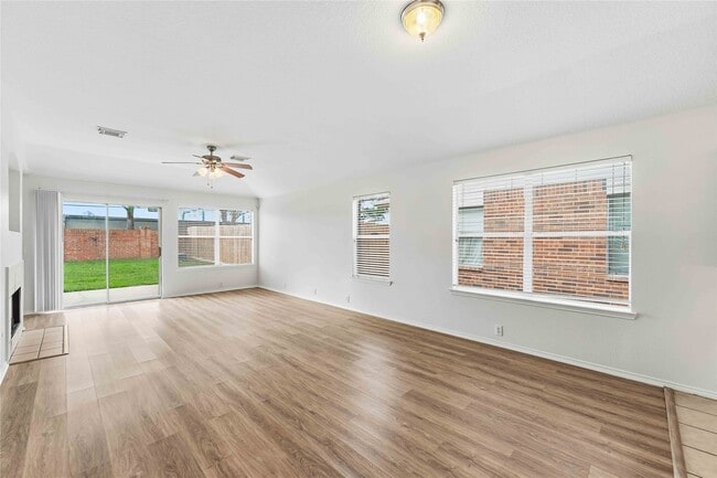 Photo - 21219 Somerset Park Ln