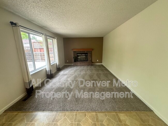 Photo - 1427 McIntosh Ave