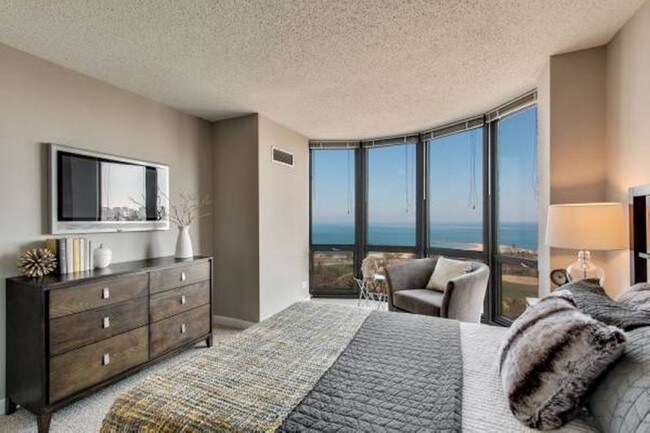 Photo - 1730 N Clark St Unit 616