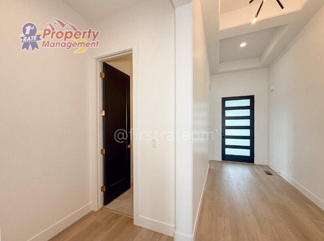 Photo - 3024 E Parulo Dr