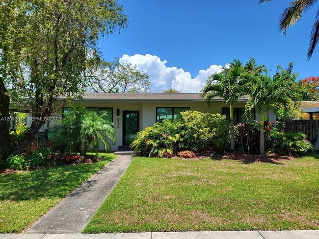 Building Photo - 8575 SW 125th St