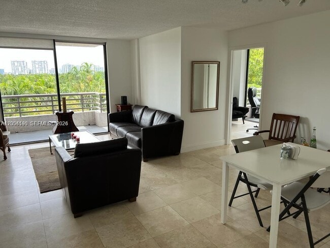 Photo - 3300 NE 191st St Unit 512