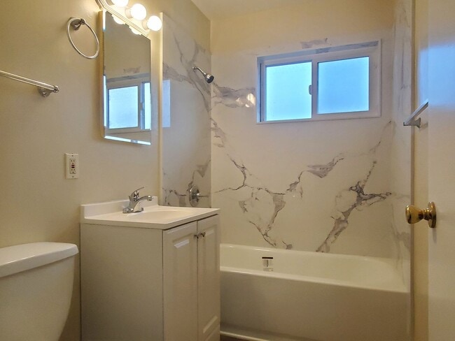 Photo - 844 Maryann Dr Unidad 08