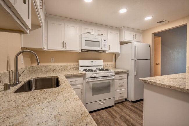 Photo - Marconi Village Apartments