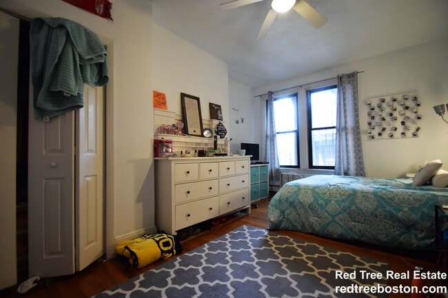 Photo - 1518 Commonwealth Ave