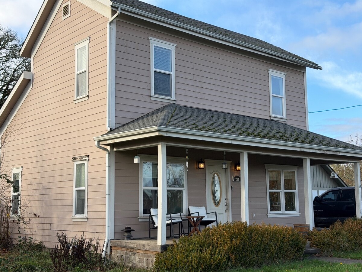 Photo - 208 N 15th St