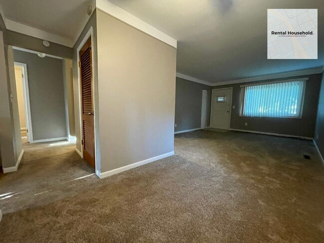 Photo - 4471 Croissant St