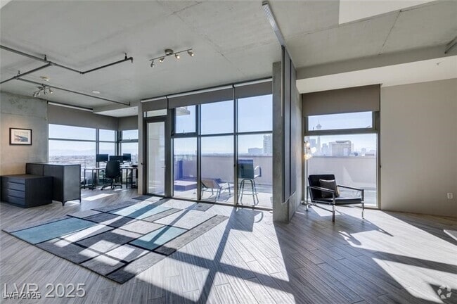 Building Photo - 353 E Bonneville Ave Unit 816 Rental