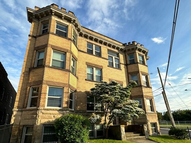 Photo - 7405 Detroit Ave Unit 2