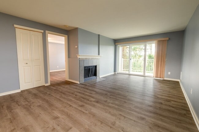 Photo - 16101 Bothell Everett Hwy