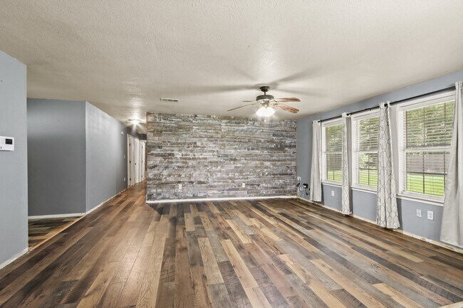 Photo - 432 Co Rd 4284