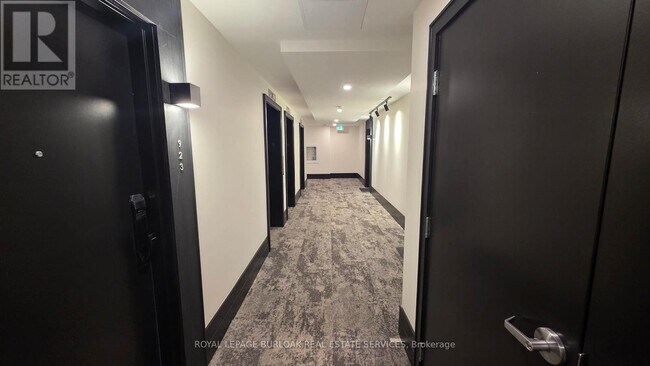 Photo - 461 Green Rd Unité 923