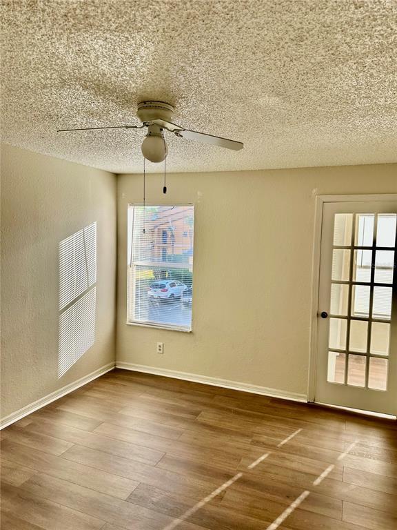 Photo - 4630 Commander Dr Unit 1024