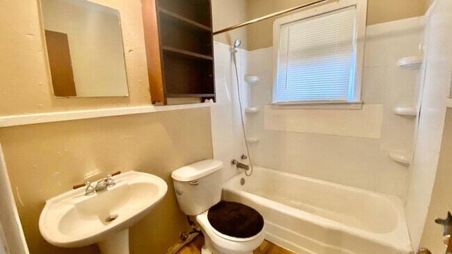 Photo - $0 First Month's Rent / $0 Deposit at Move-in