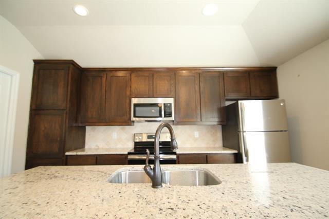 Photo - 1308 White Sand Dr Townhome