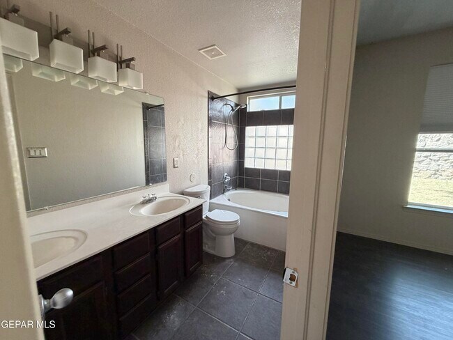 Photo - 12564 Western Gull Dr