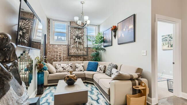 Photo - 7400 S Stony Island Ave Unit 205