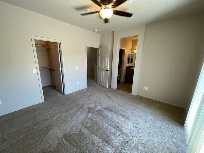 Photo - Luxury El Dorado Condo for Rent