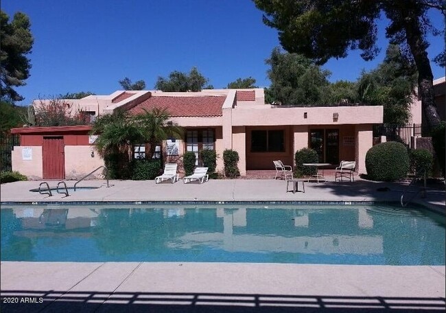 Photo - 3131 W Cochise Dr Unit 121