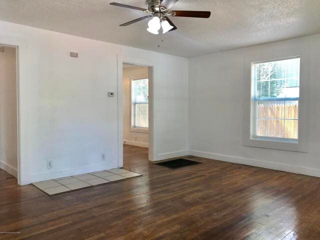 Photo - BIVINS ADORABLE 2BEDROOM 1BATH 1CAR GARAGE