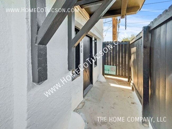 Photo - 940 E Florita St