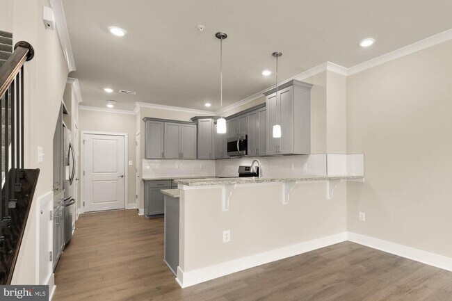 Photo - 7916a Potter Pl Unidad B