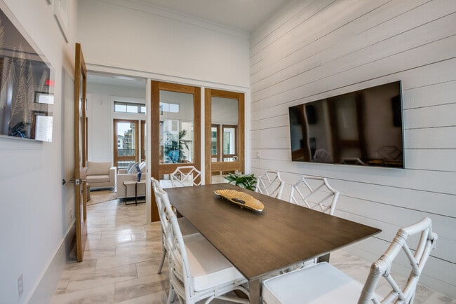 The Beverley at Denton apartments — community photo