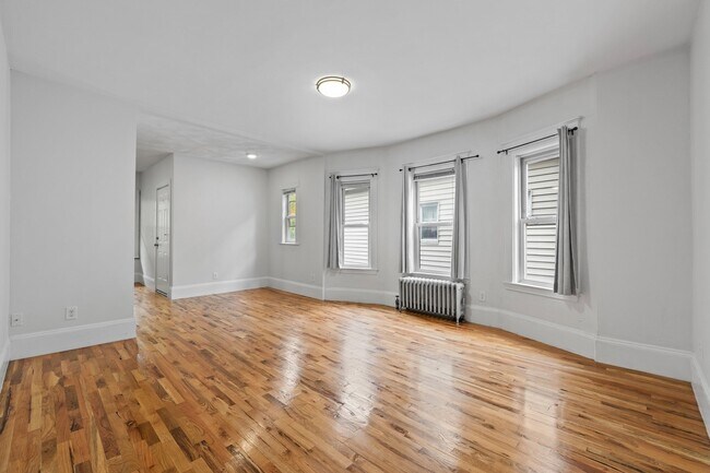 Photo - 39 Bradley St. Unit 2