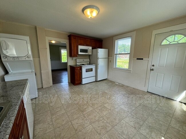 Photo - 46 Old Amherst Rd