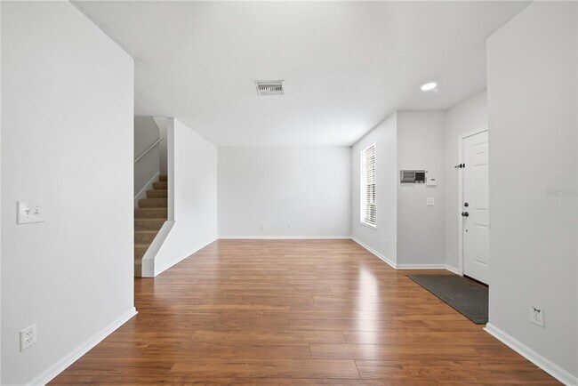 Photo - 1139 Baronscourt Dr