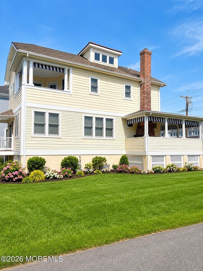 42 Valentine St