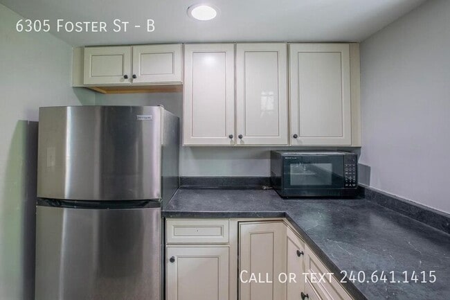 Photo - 6305 Foster St