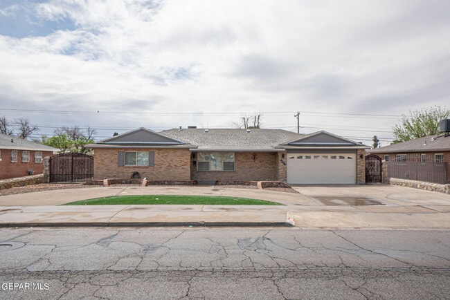Building Photo - 8208 Edgemere Blvd Rental