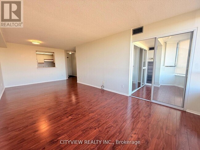 Photo - 1001 Cedarglen Gate Unit 616