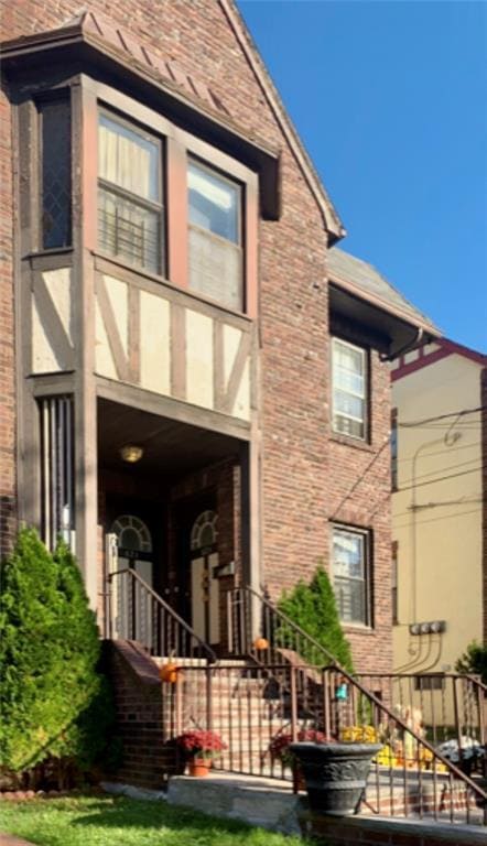 Building Photo - 621 Metropolitan Ave Rental