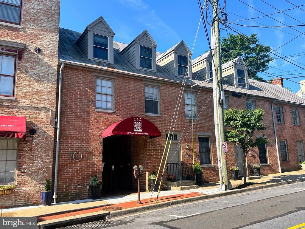 Photo - 10 W All Saints St Apartment Unit 209