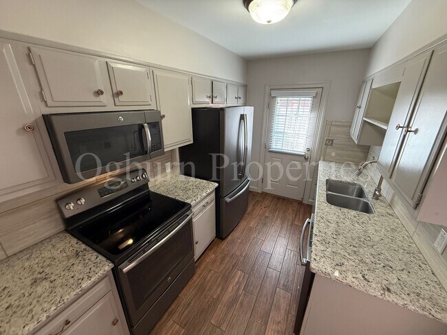 Photo - 318 Hanover Arms Ct