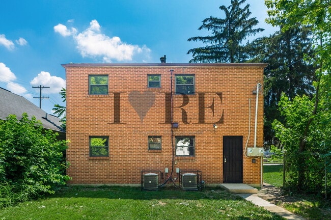 Photo - 87 Stevens Ave