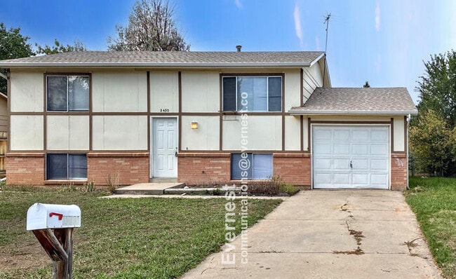 Photo - 2430 W Stuart St