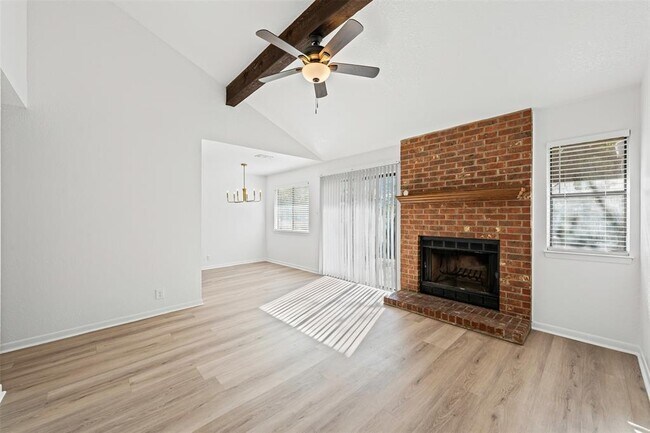 Photo - 2313 Paul Revere St