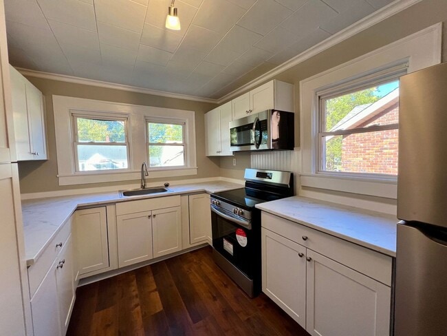 Photo - Two bedroom, 1 bath house in Burlington