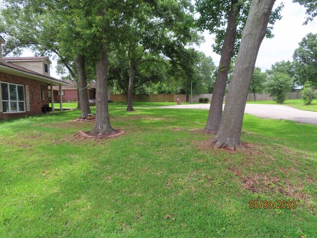 Photo - 403 High Ridge St