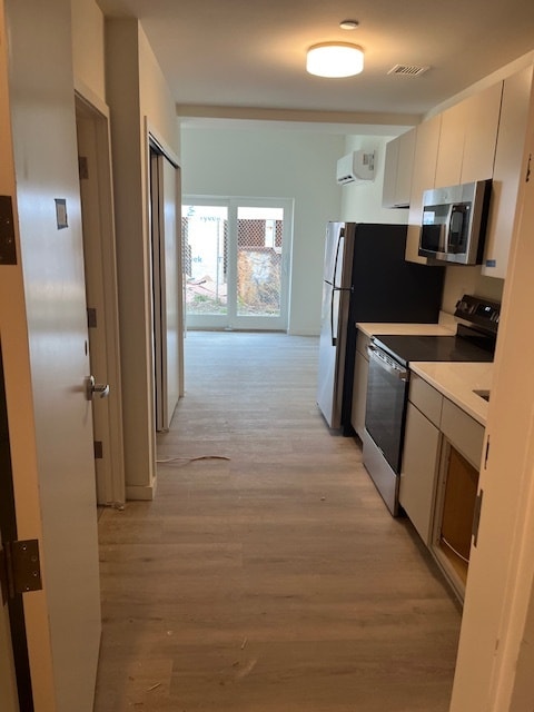 Photo - 92 E Forest Ave