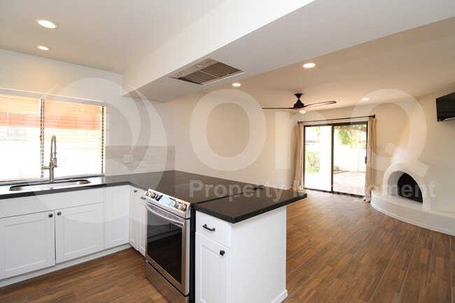 Photo - 7702 N Dreamy Draw Dr