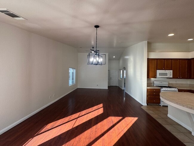 Photo - Spacious SW home with an office!