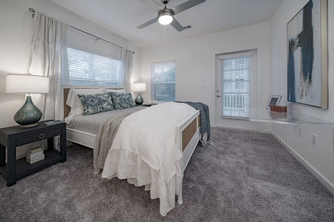 Photo - Makara Orlando