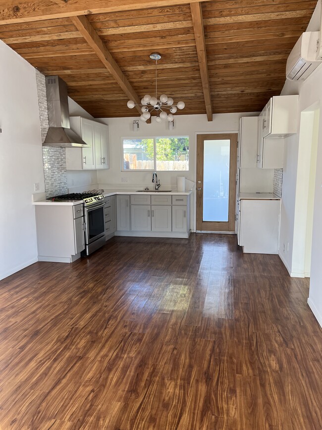 Building Photo - 21621 DuPont St Unit 21621